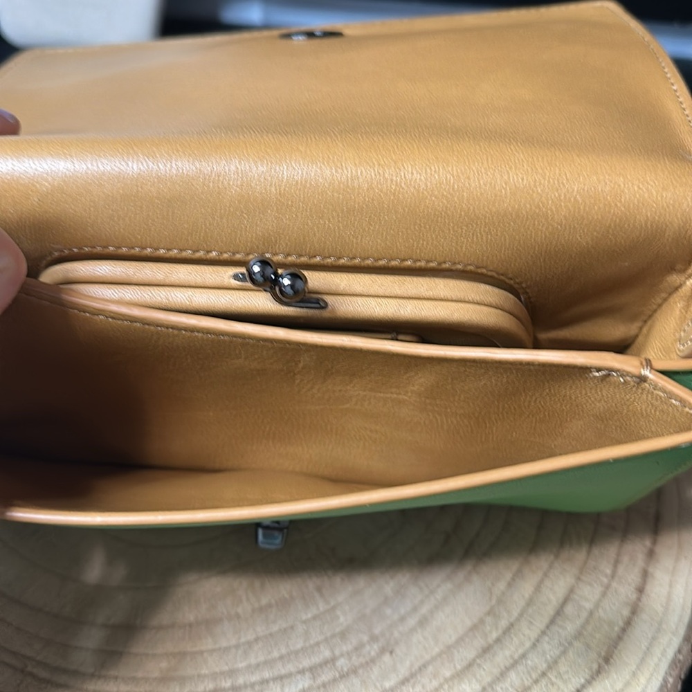 Coach Pistachio Dinky Glovetanned Green Leather Crossbody Shoulder Bag Purse - Picture 10 of 15